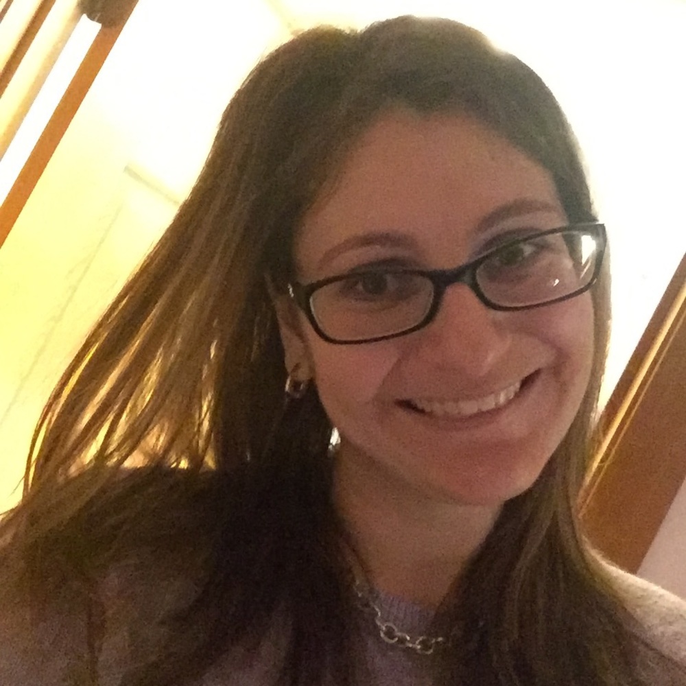 Meet your Posher, Angela